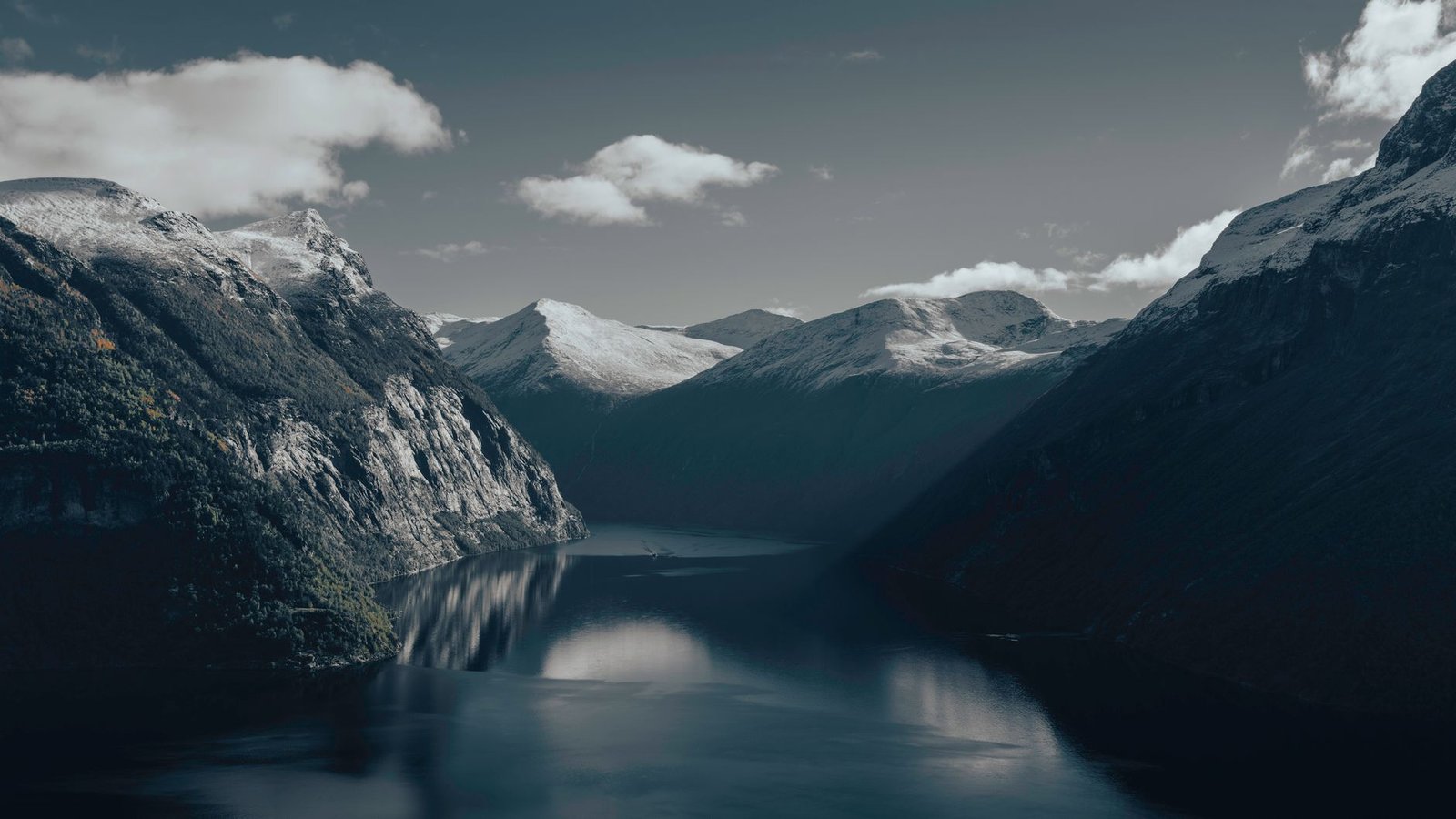 Norwegian Translation Services in India hero image with Enuncia Global watermark