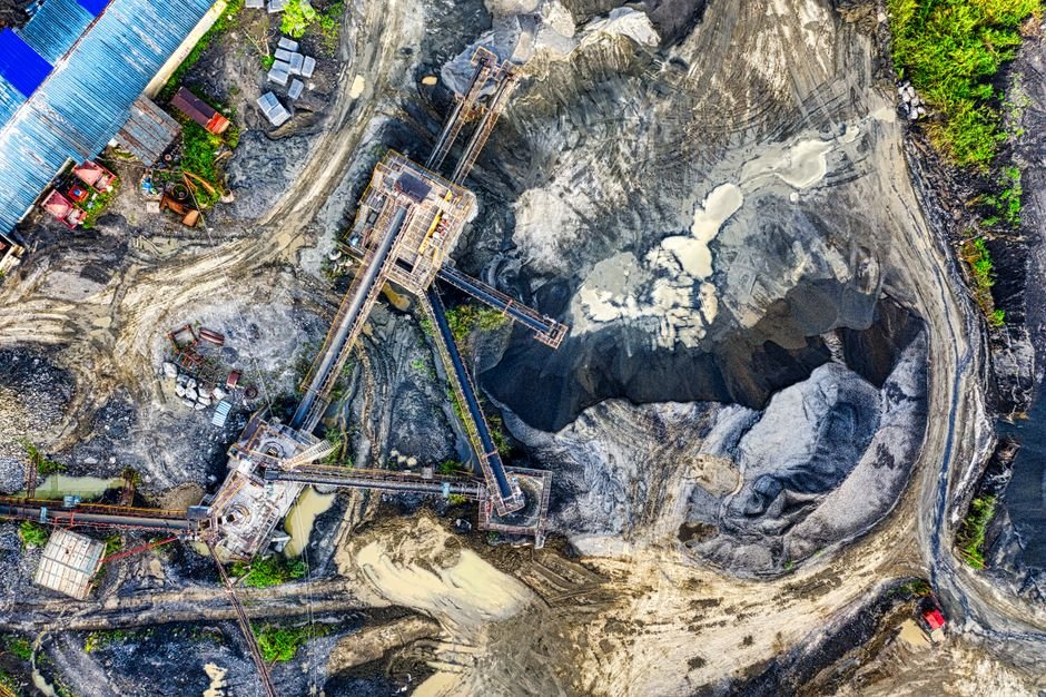 Mining & Natural Resources industry services visual for Enuncia Global